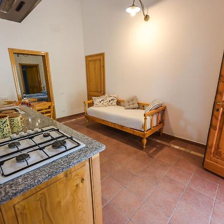 Agriturismo Poggio Al Pino Montelupo Fiorentino Bagian luar foto