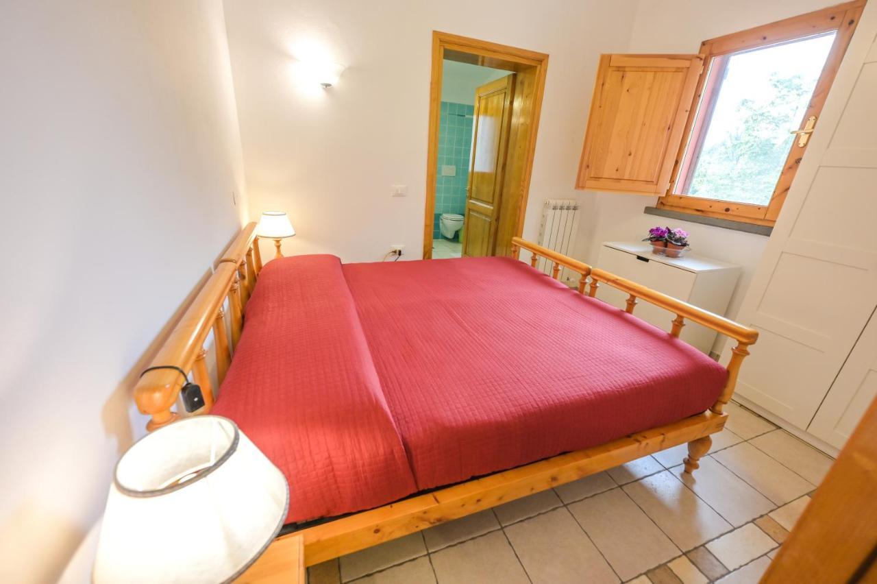 Agriturismo Poggio Al Pino Montelupo Fiorentino Bagian luar foto