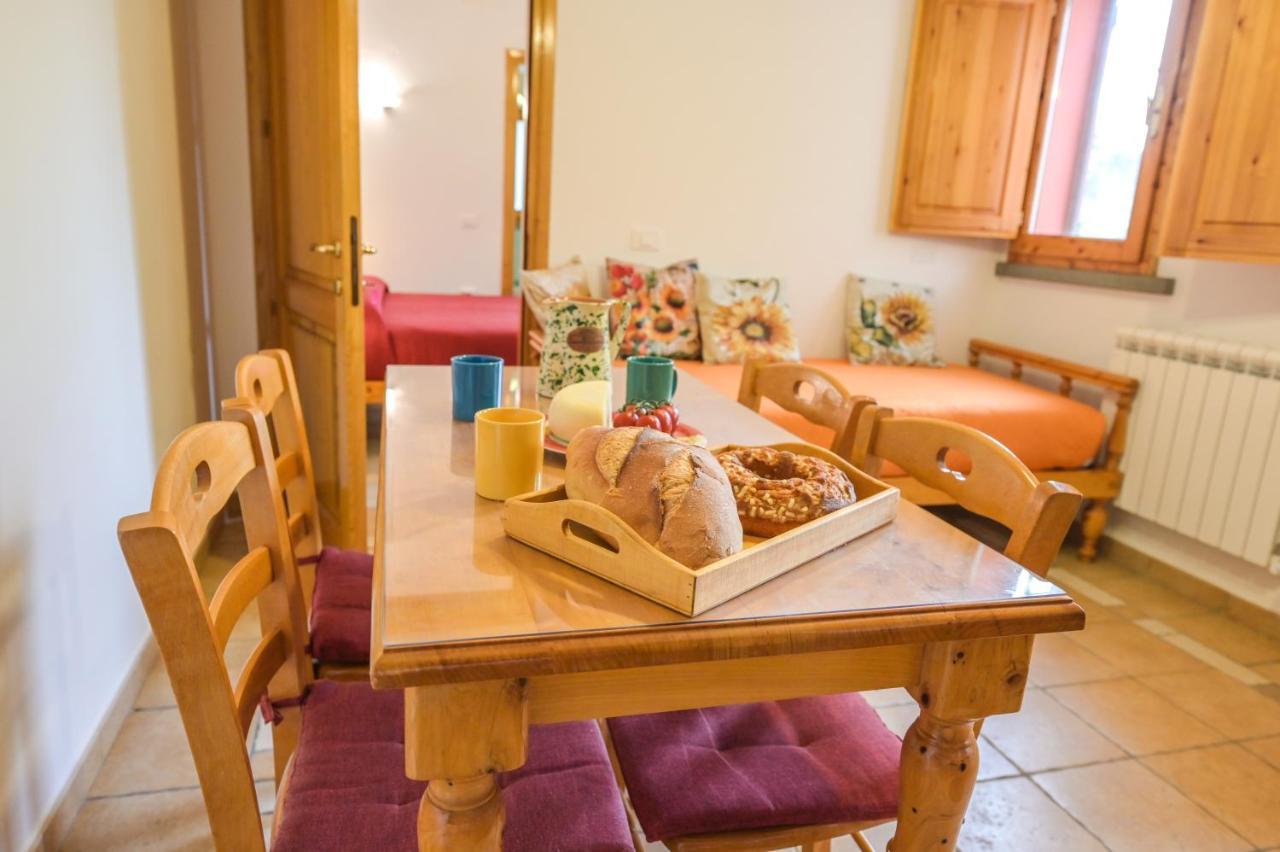 Agriturismo Poggio Al Pino Montelupo Fiorentino Bagian luar foto
