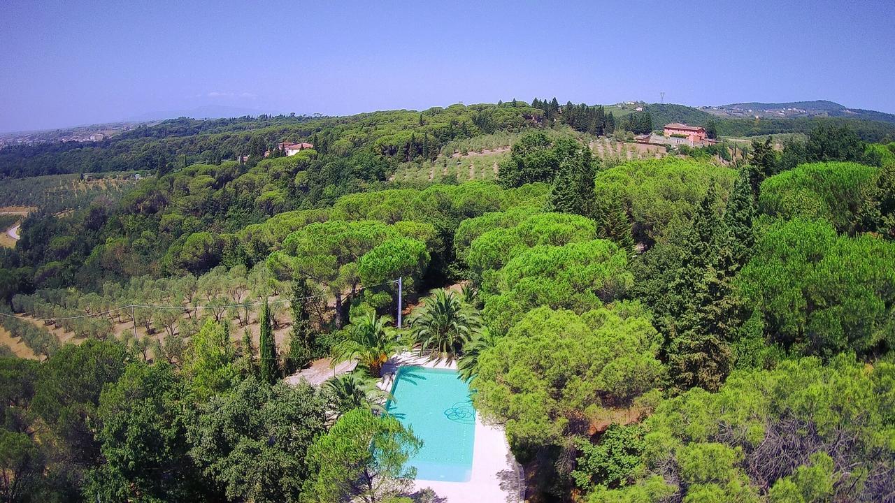 Agriturismo Poggio Al Pino Montelupo Fiorentino Bagian luar foto