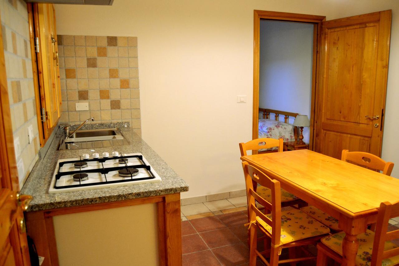 Agriturismo Poggio Al Pino Montelupo Fiorentino Bagian luar foto